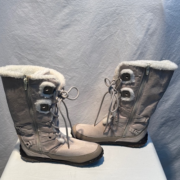 U.S. Polo Assn. Women's Gray Winter Boots - Picture 11 of 11